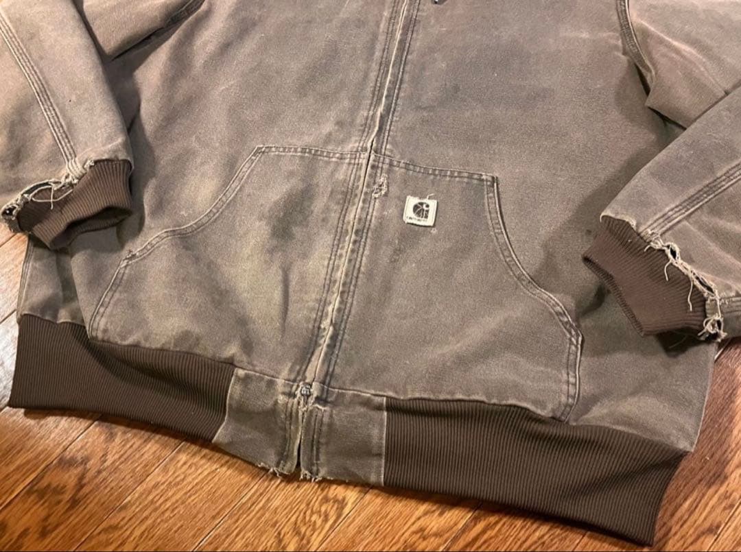 s*n様 Carhartt フード付きジャンパー グレー