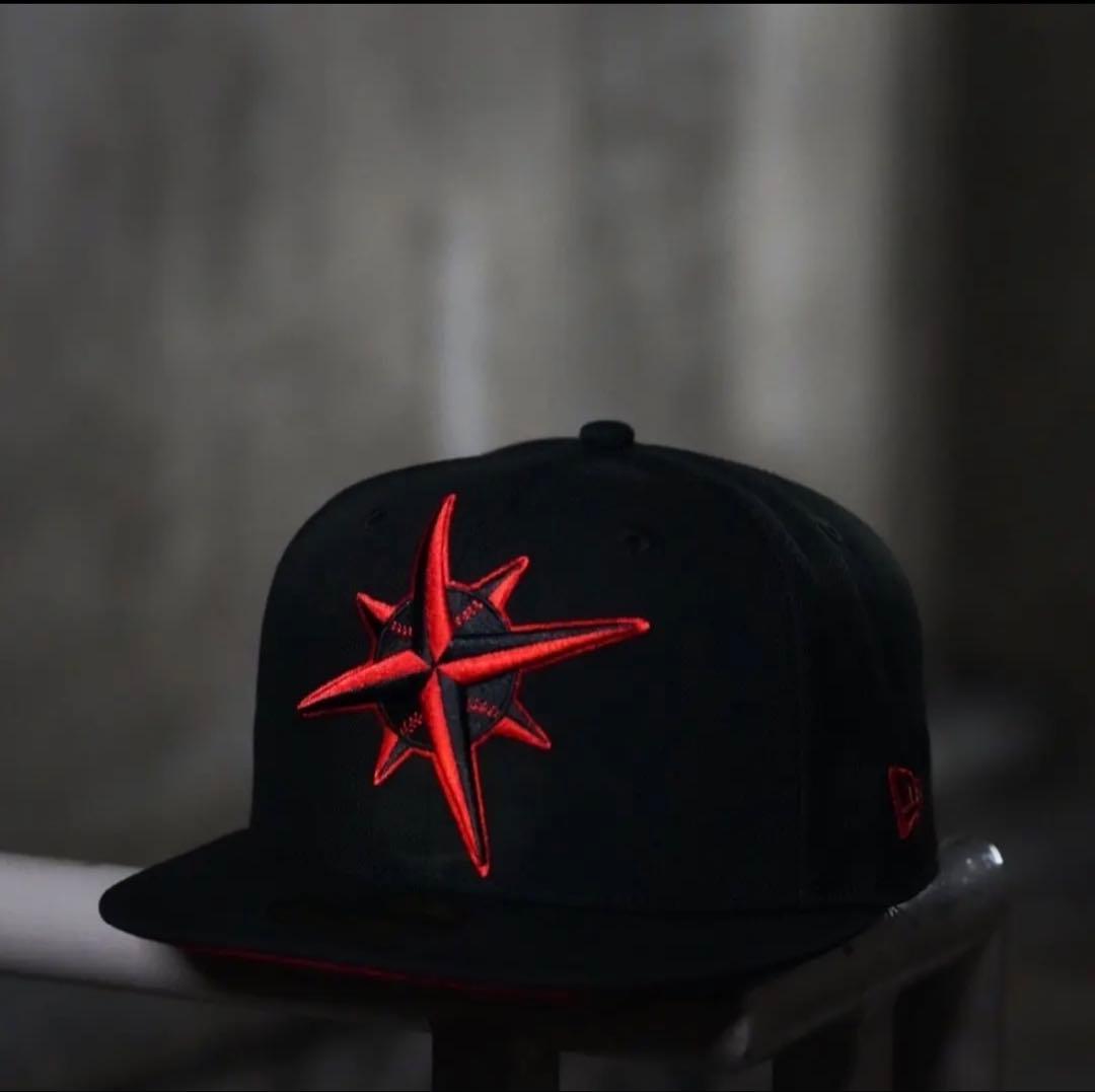 gifthat 別注　マリナーズ New Era 59FIFTY 734