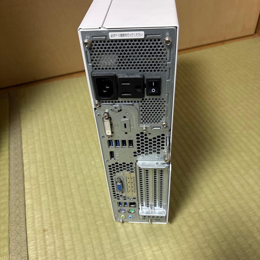 シ*ヌ様 Fujitsu ESPRIMO D568/CX デスクトップPC ジャ