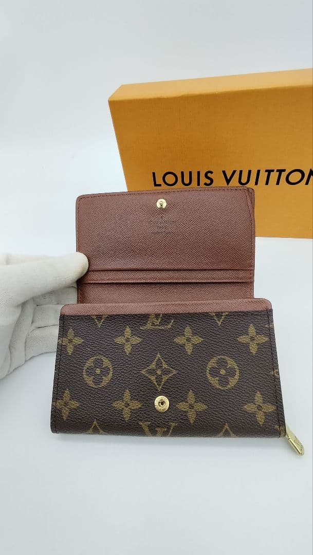 Louis Vuitton ポルトモネビエ・トレゾールモノグラム