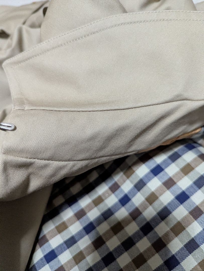 Aquascutum【アクアスキュータム】トレンチコート