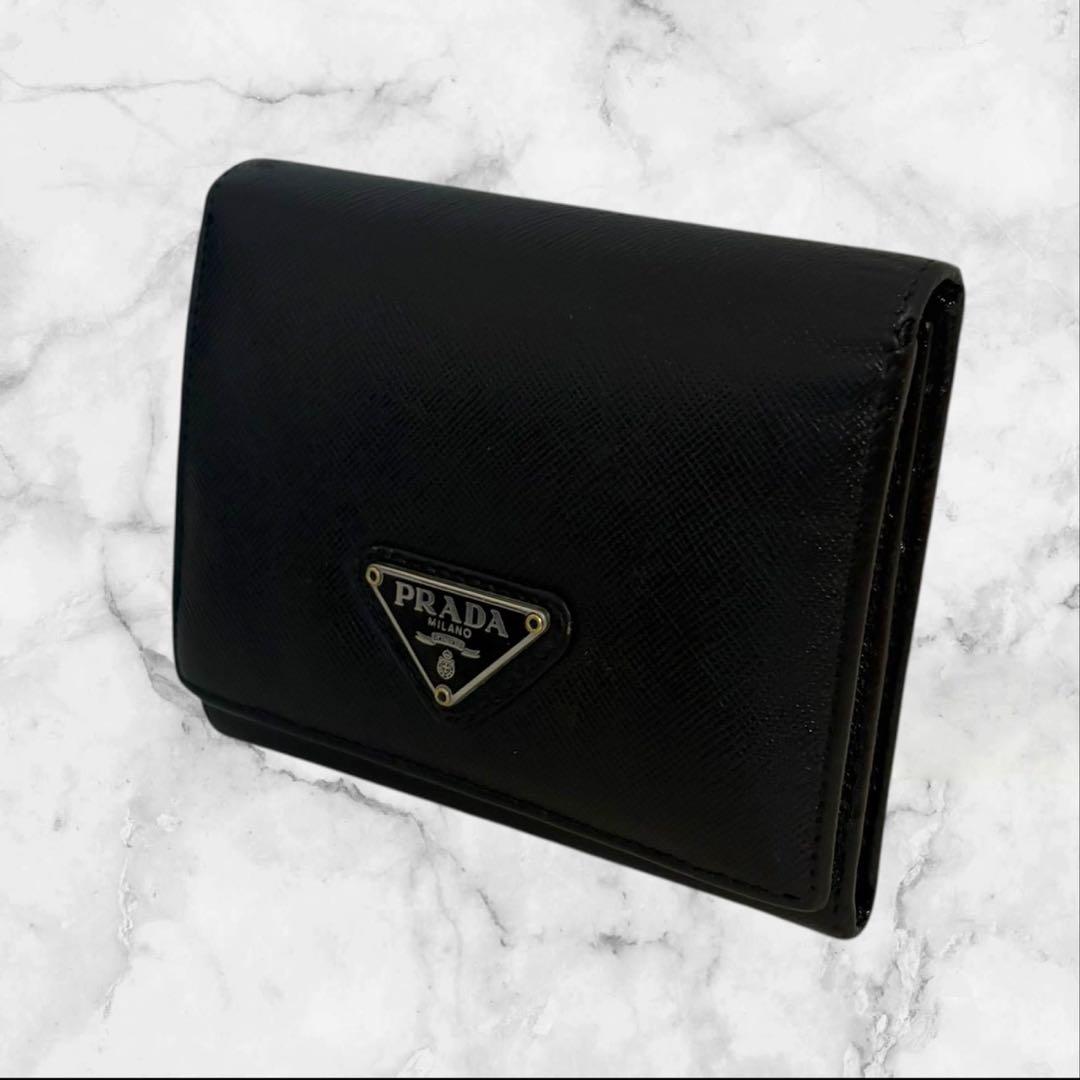 極美品‼️ PRADA プラダ 三つ折り財布 サフィアーノ ブラック 三角ロゴ