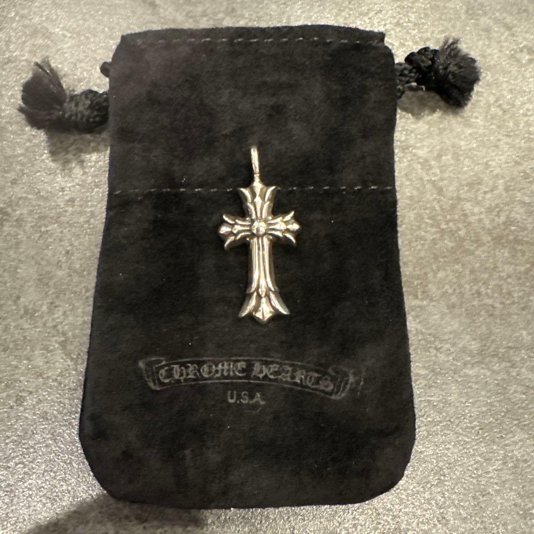 CHROME HEARTS ダブルCHクロススモール　ベイル