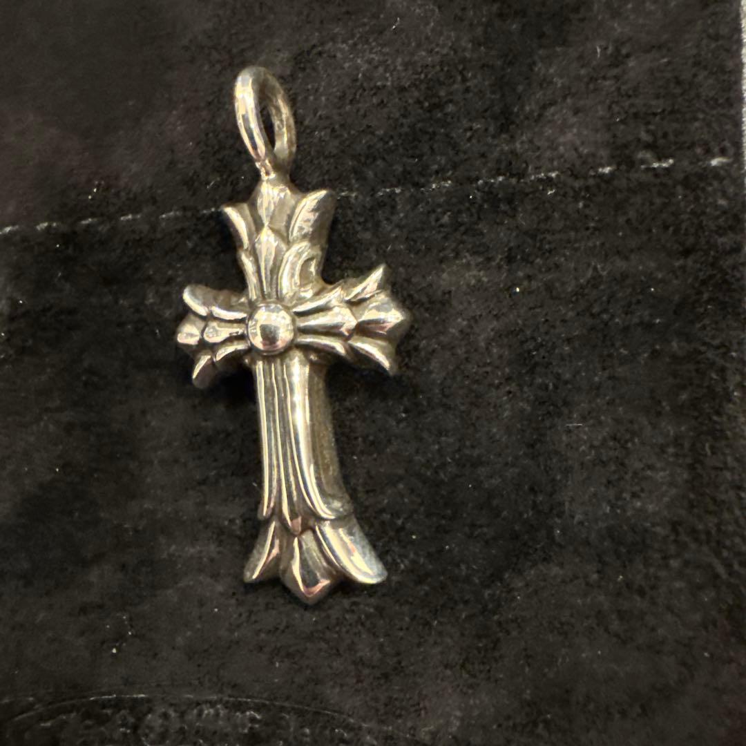 CHROME HEARTS ダブルCHクロススモール　ベイル