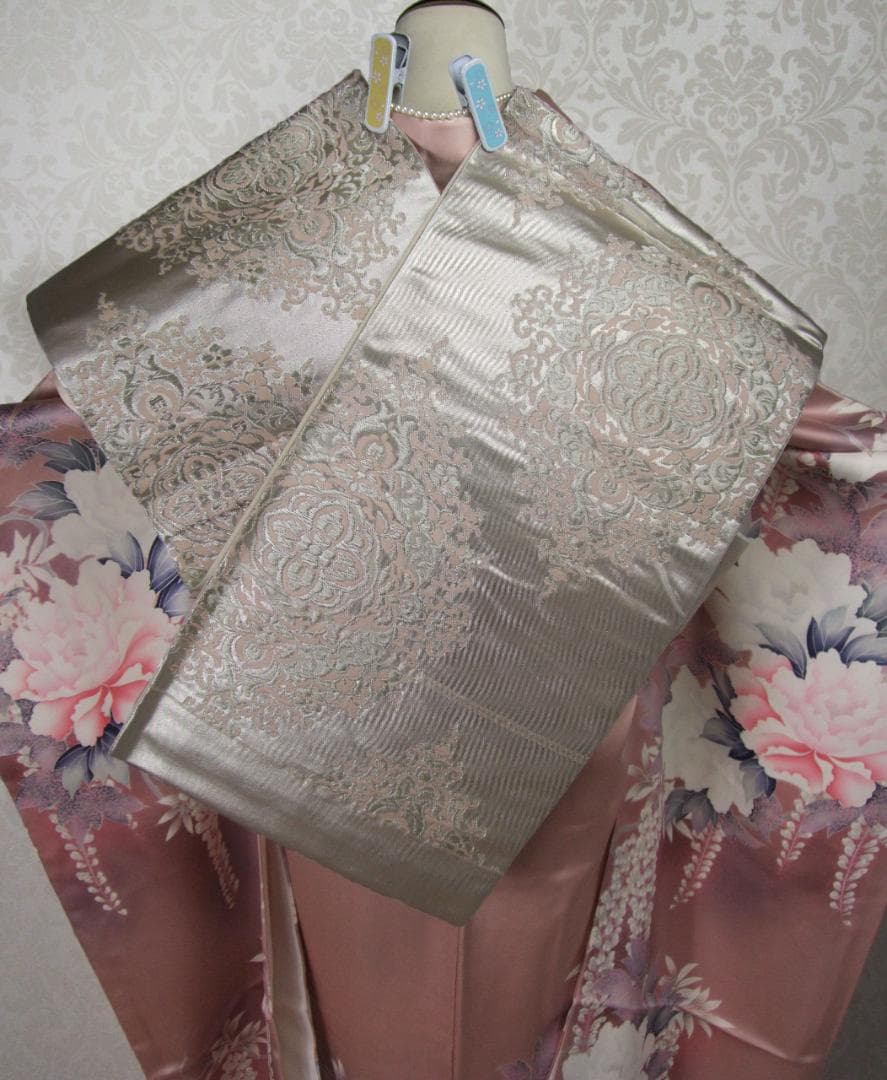 くすみピンクに大輪牡丹と藤の花/ぼかし染め/銀彩/振袖フルセット　n5　成人式