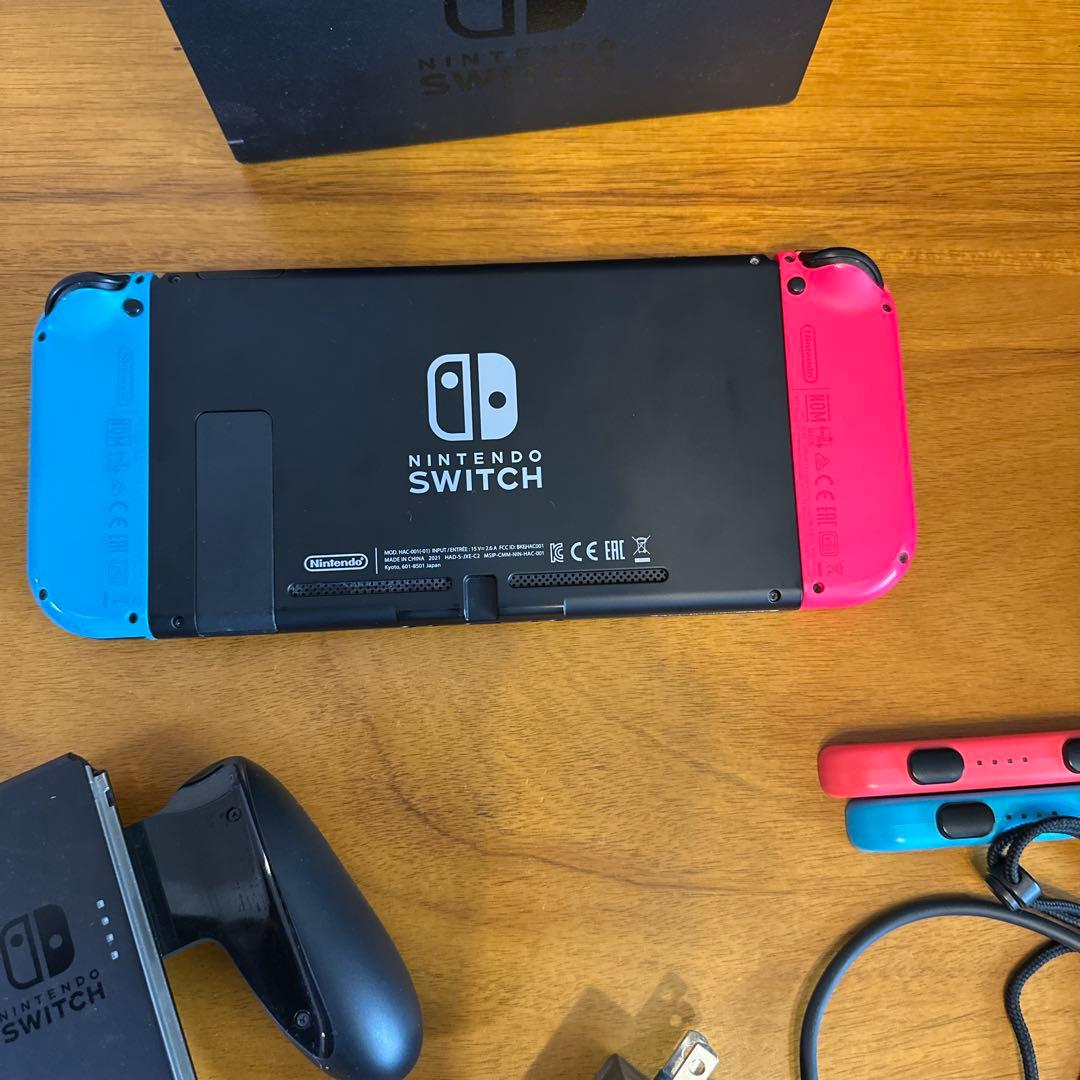 Nintendo Switch ネオンピンク・ブルー本体