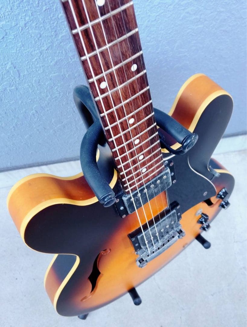 Cort Source 335 セミアコ buru