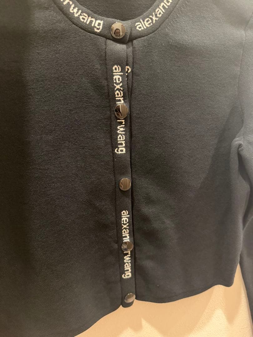 alexanderwang ロゴ入り黒カーディガン