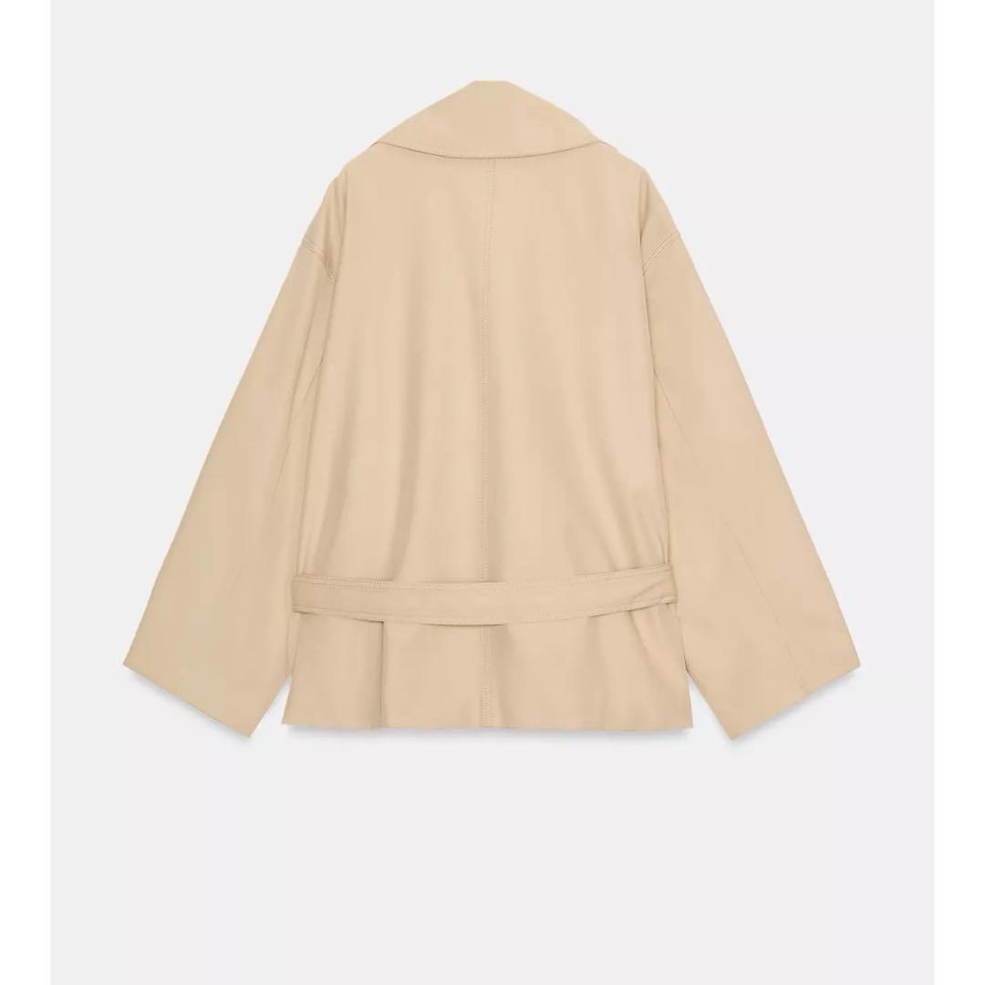 ZARA ショートトレンチコート