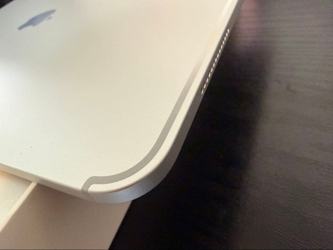 iPad Pro（m4）13インチ256gb/ Wi-Fi/充電スタンド付き