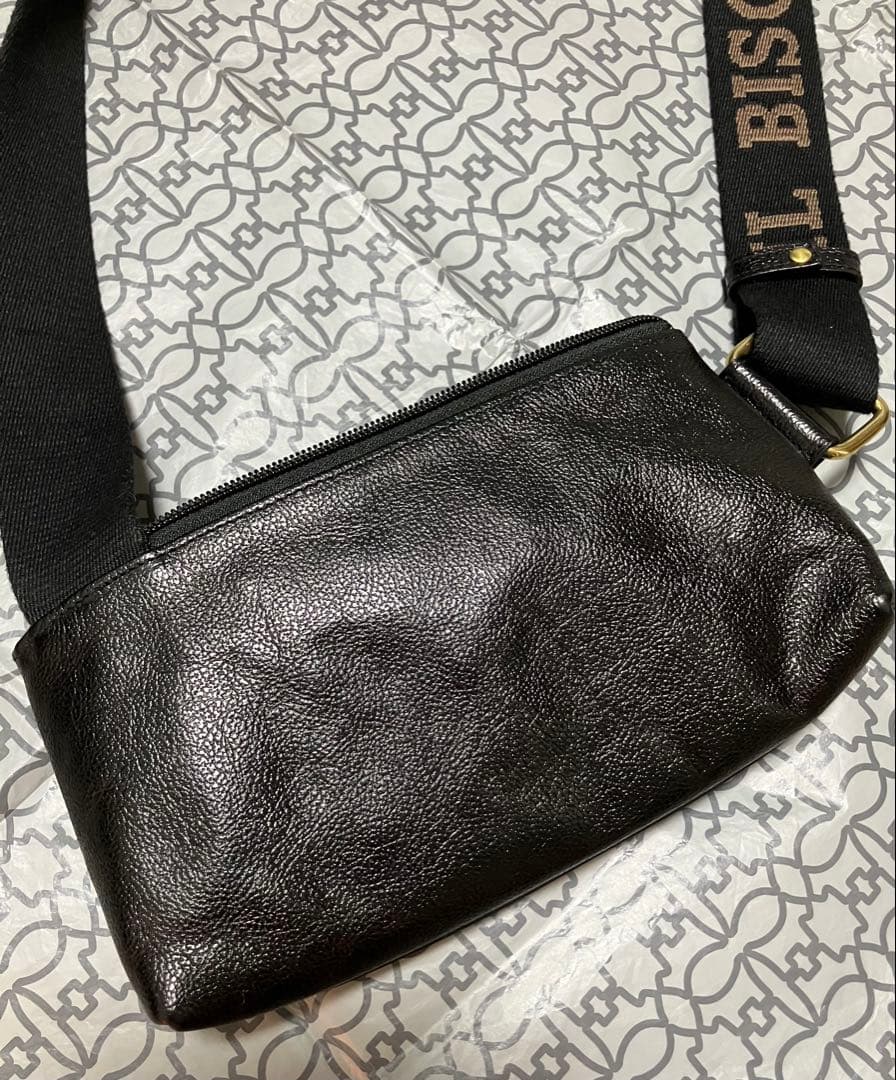 ILBISONTE イルビゾンテ★ベルトバッグ レザー ブラック【新品・未使用】