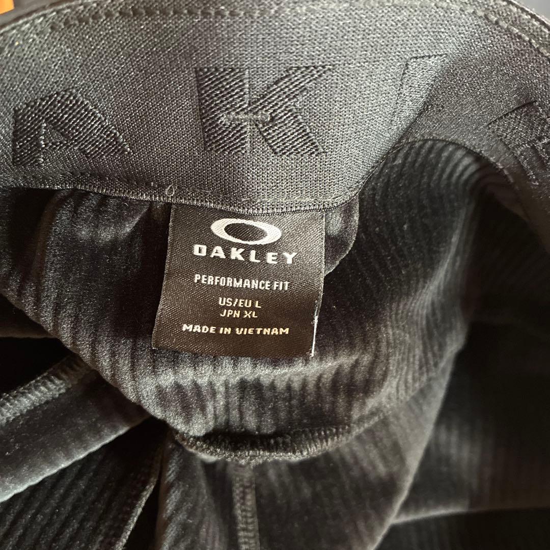 Oakley ブラックパンツ 裏起毛