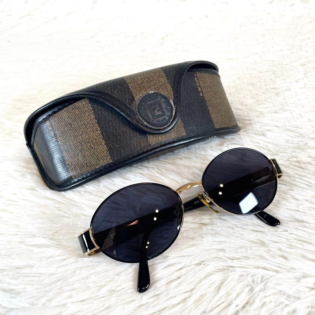 美品　FENDI　SL7169　ブラックレンズ　ブラック・ゴールドフレーム