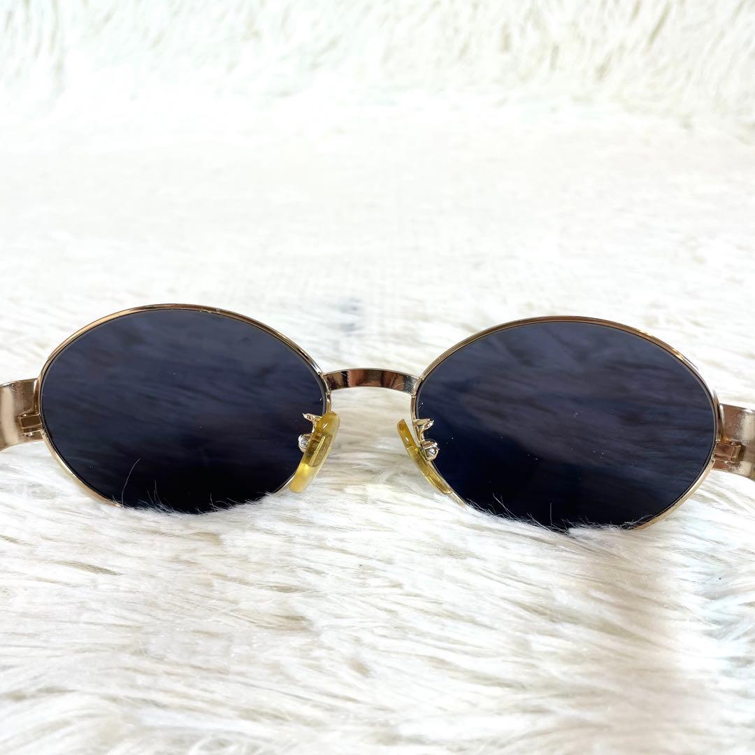 美品　FENDI　SL7169　ブラックレンズ　ブラック・ゴールドフレーム