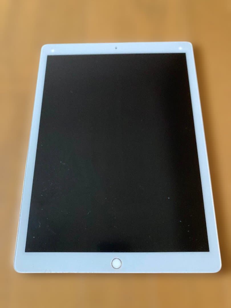 Apple iPad pro 12.9インチ　第一世代