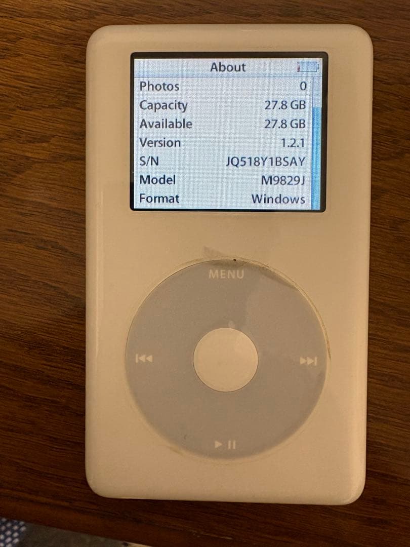 ポータブルプレーヤー Apple iPod classic plus belkin mic