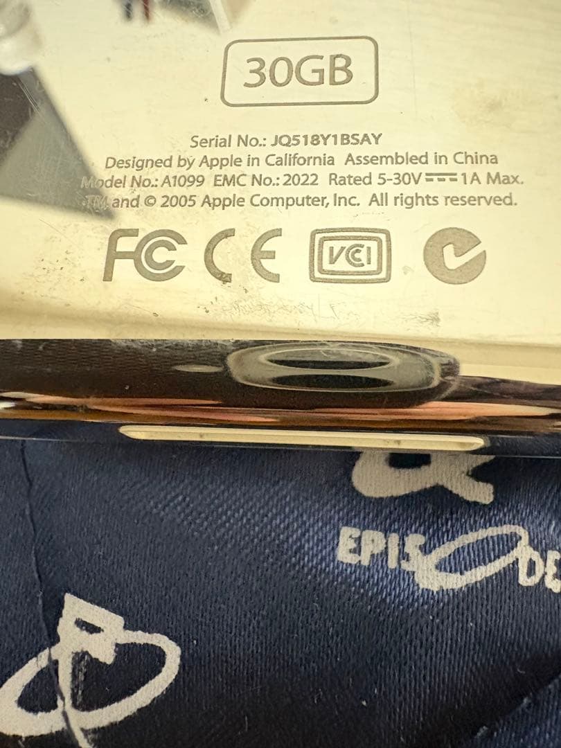 ポータブルプレーヤー Apple iPod classic plus belkin mic
