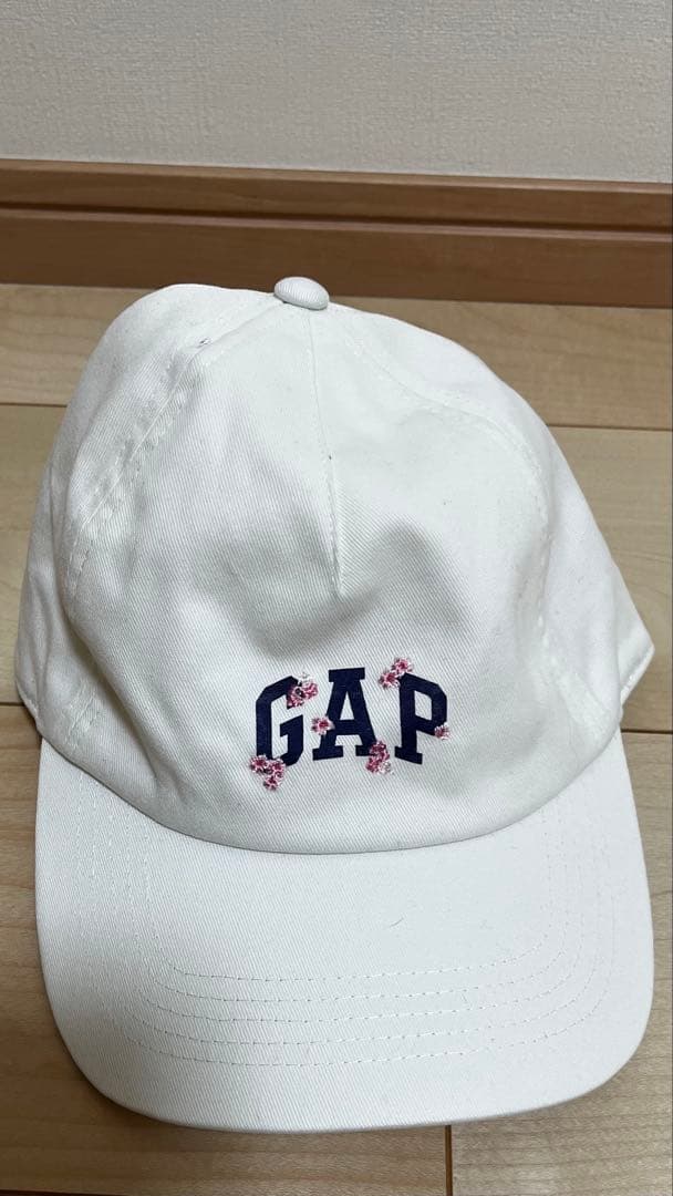[J.(プロフ必須)]GAP SAKURAロゴ パーカー