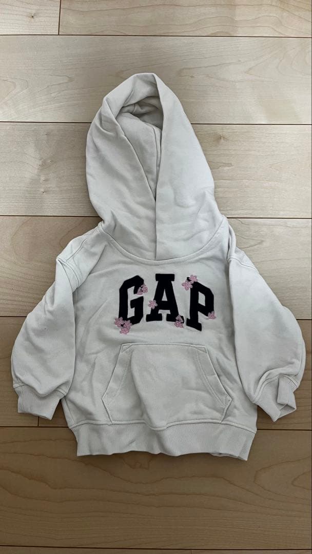 [J.(プロフ必須)]GAP SAKURAロゴ パーカー
