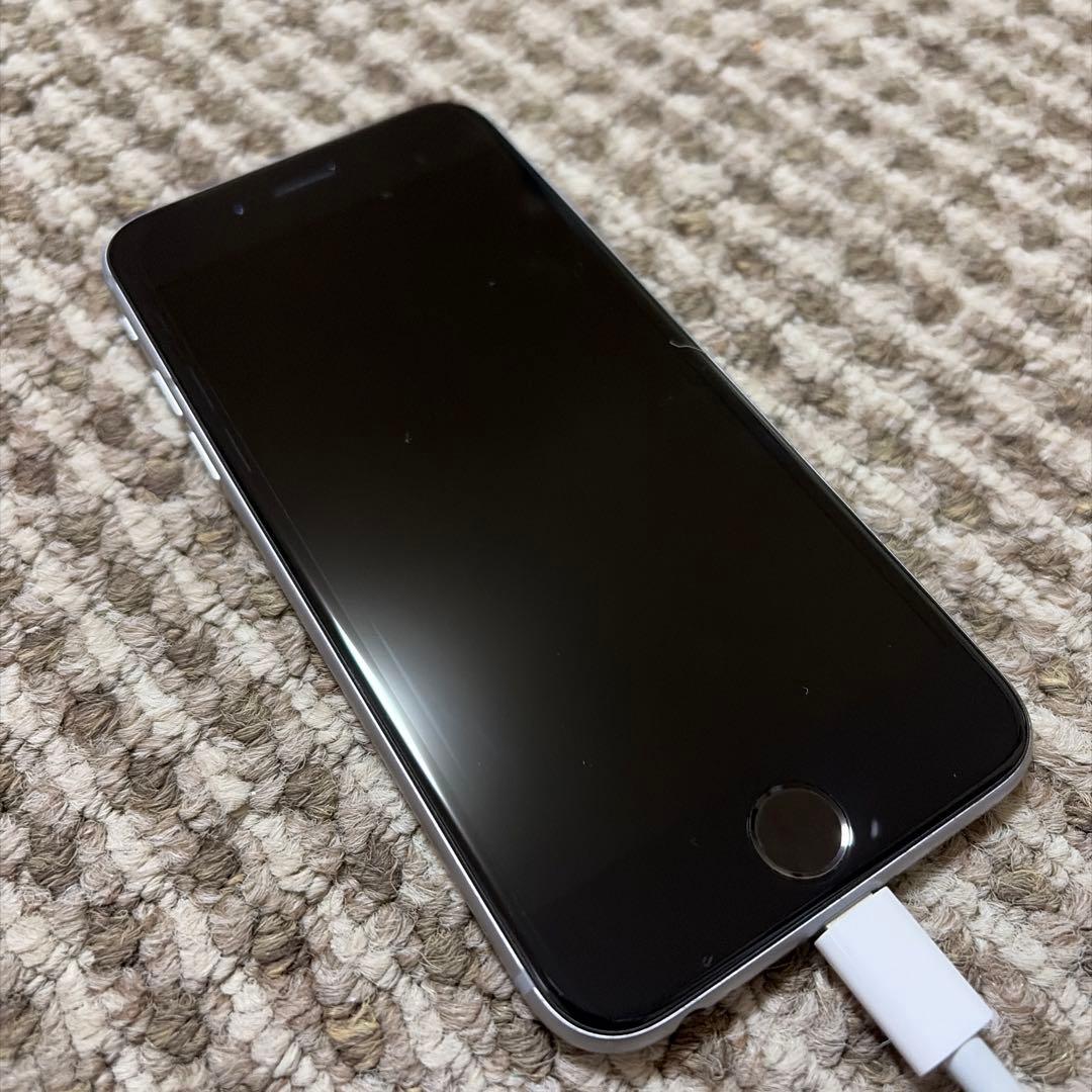 美品　iPhone6s 128GB スペースグレー　SIMフリー　1-30
