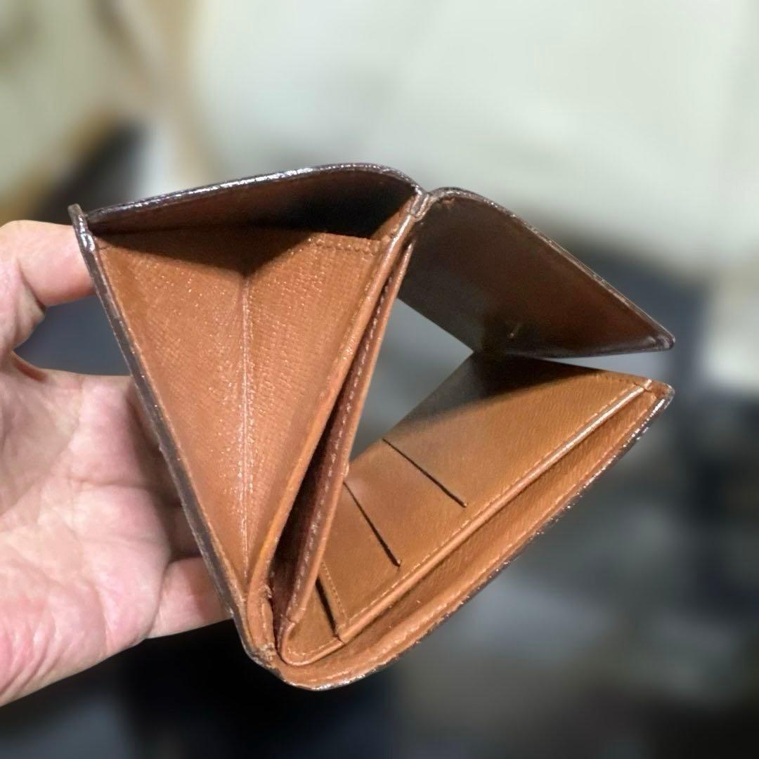 11★在庫セール/良品 ♪モノグラム Wホック折財布
