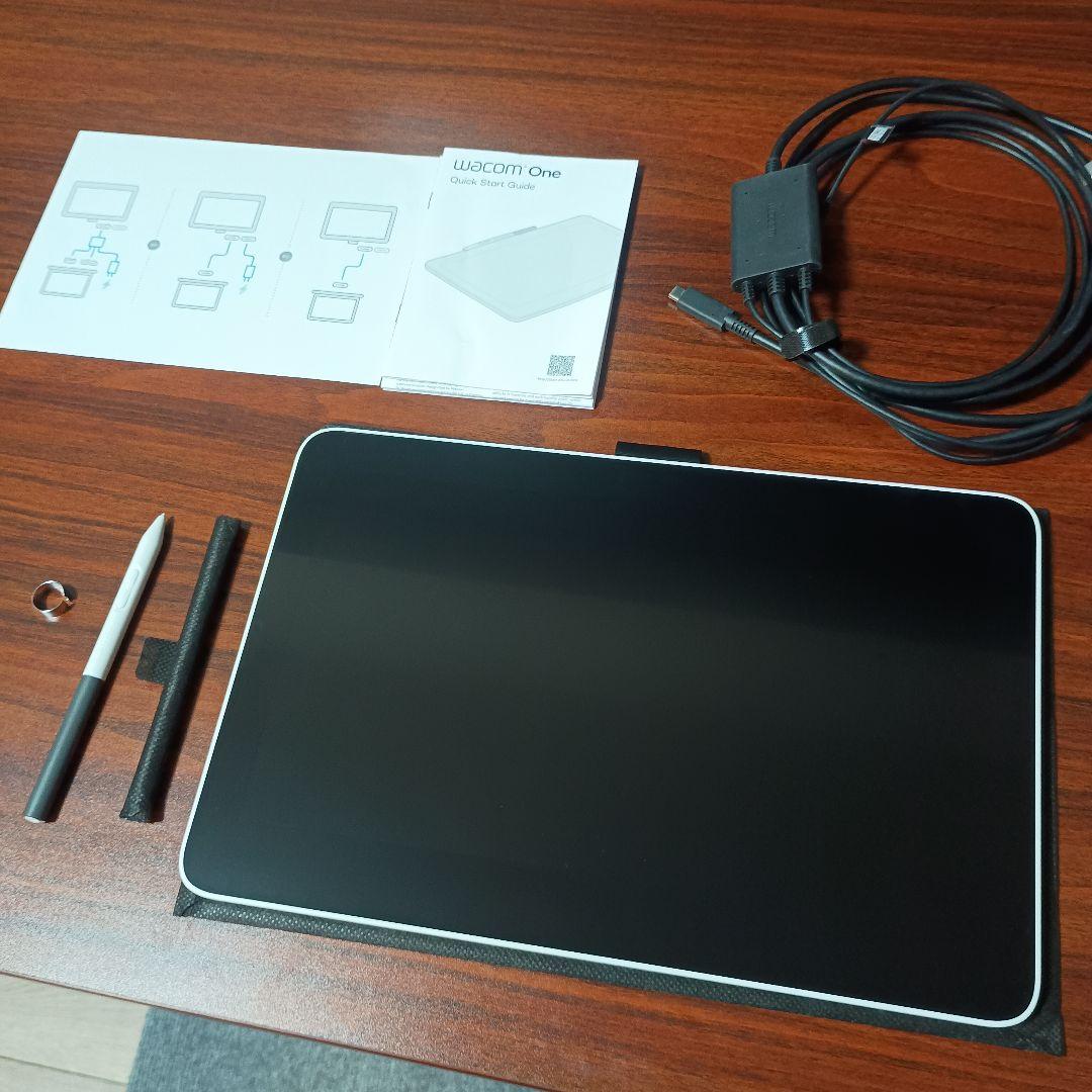 Wacom One ペンタブレットタッチ式 13.3インチ