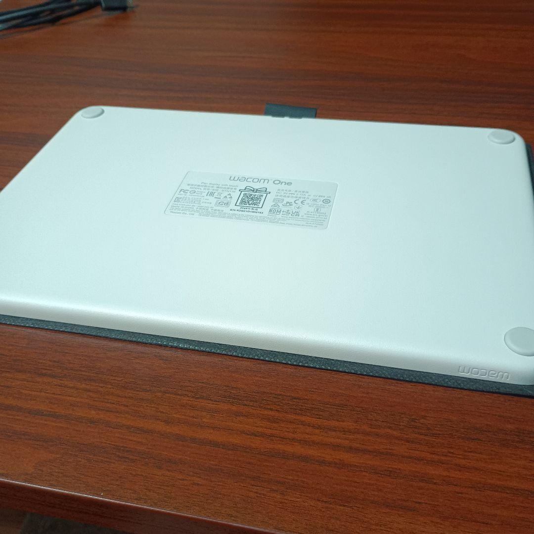 Wacom One ペンタブレットタッチ式 13.3インチ