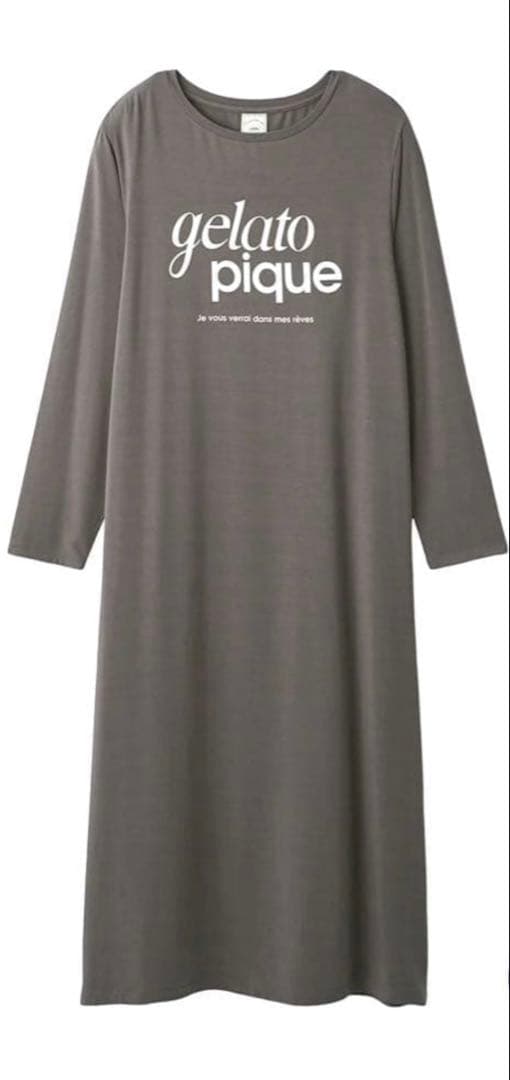 【新品】gelato pique レーヨンロゴロングワンピース ダークグレー