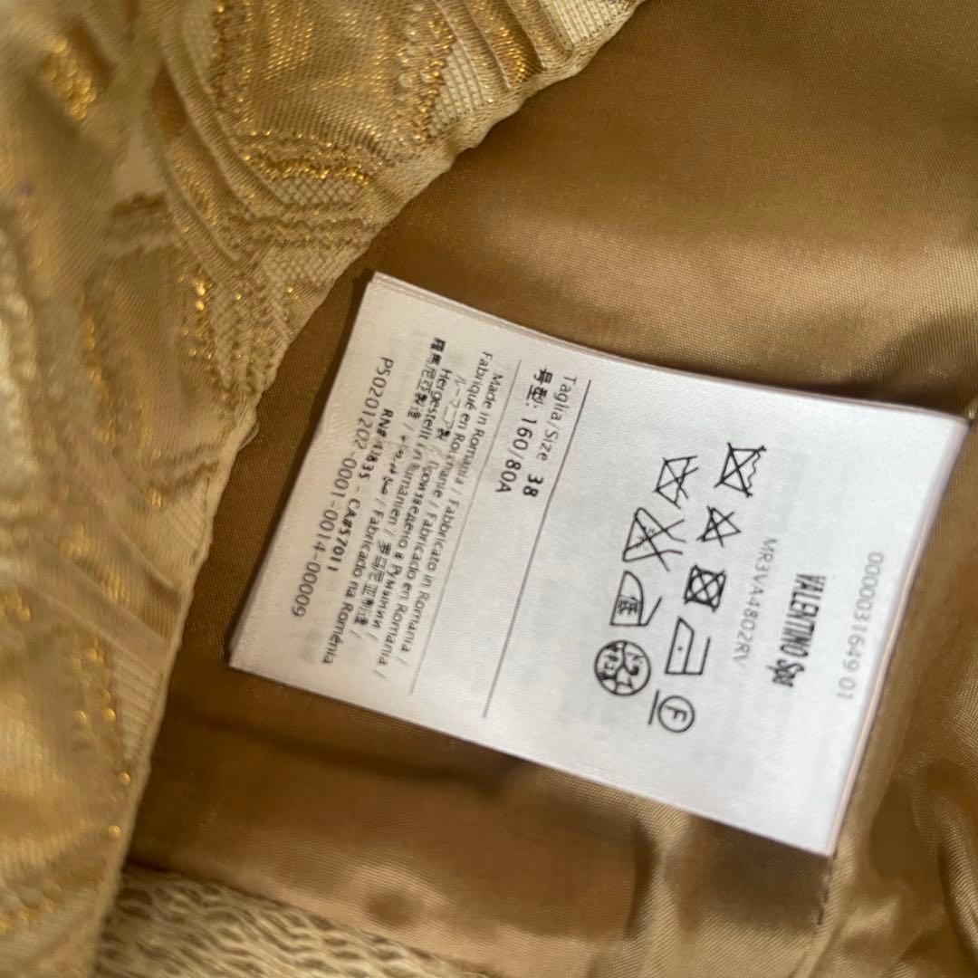 美品　レッド　ヴァレンティノ　希少刺繍ワンピース ゴールド 38 華やか
