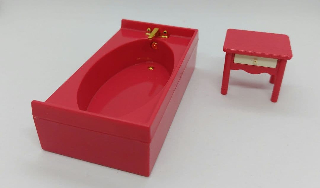 Tomy smaller s　ドールハウスミニチュア家具日本製