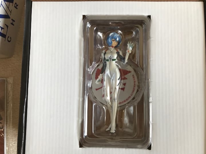 ディアゴスティーニ、EVANGELIONクロニクル新訂版　＋特製フィギア