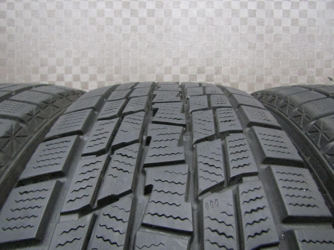 ☆送料込☆使用僅か・バリ溝☆グッドイヤー アイスナビ SUV 225/60R18