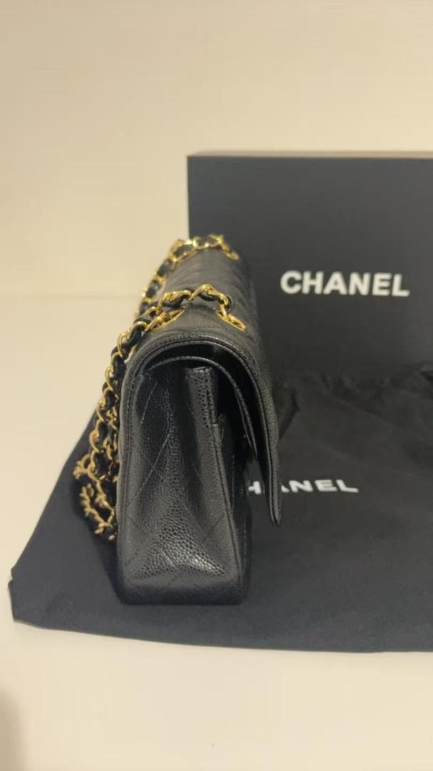 美品✨ 希少 cHaNeL✨ レザー ショルダーバッグ ✨ブラック