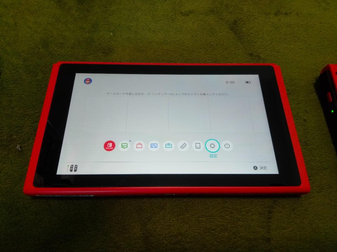 Nintendo Switch レッド