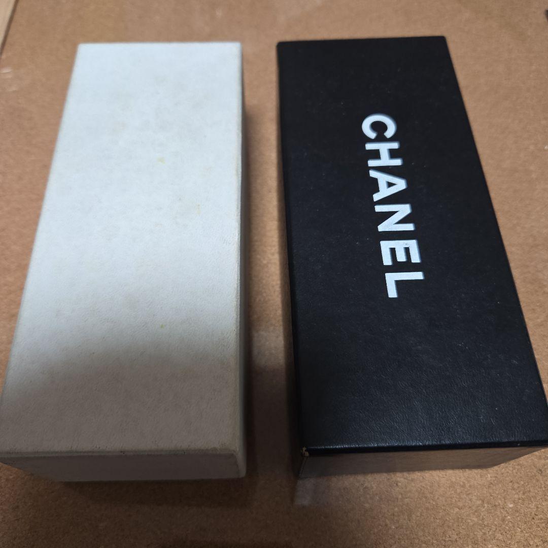 ゴ*ン様 CHANEL　サングラス