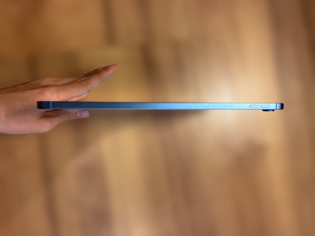 iPad（第10世代) WI-FI+Cellular
