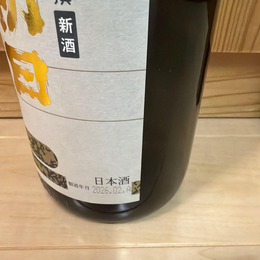 【最終値下げ】朝日鷹 特別純米酒 1.8L【生貯蔵】