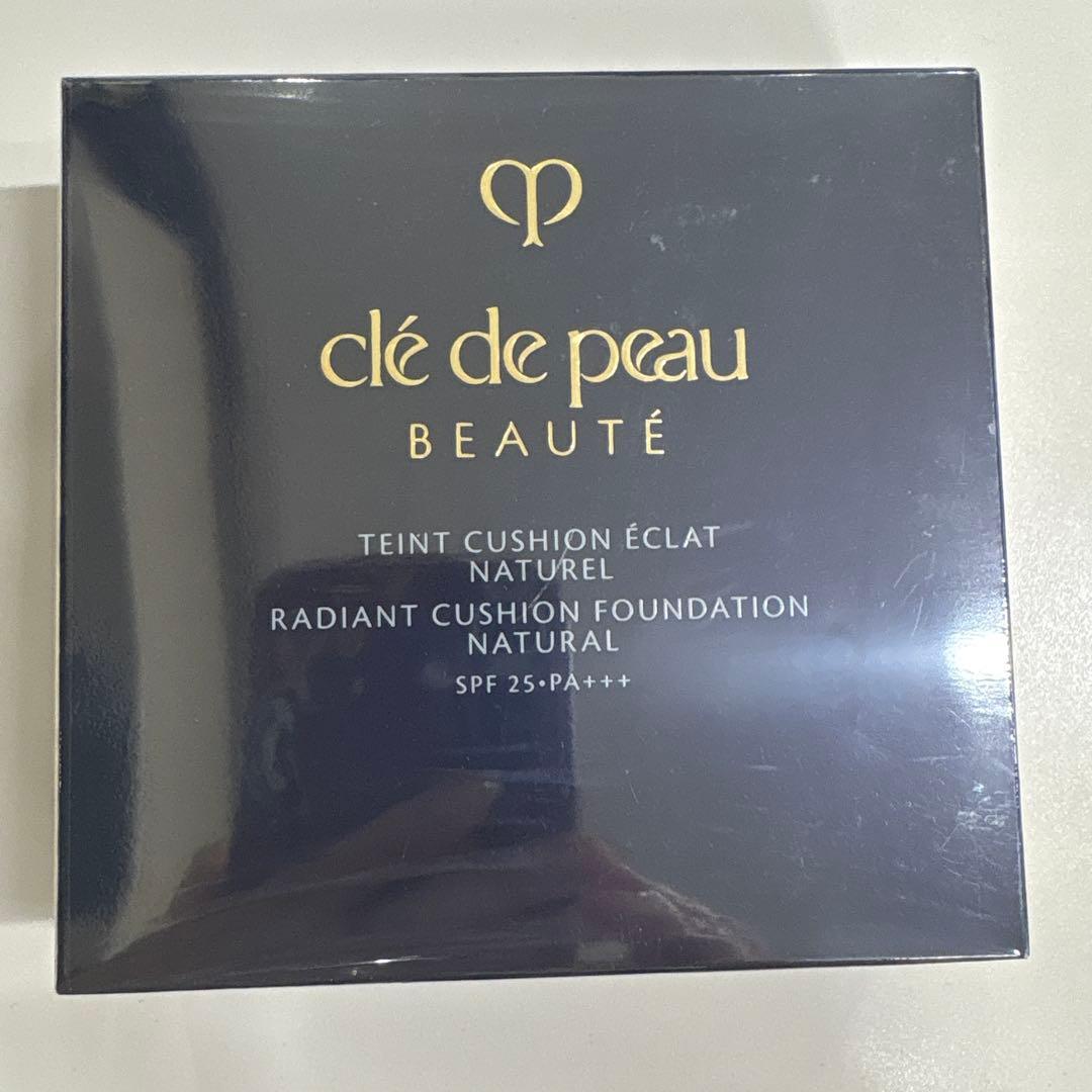 clé de peau タンクッションエクラ ナチュレル オークル00