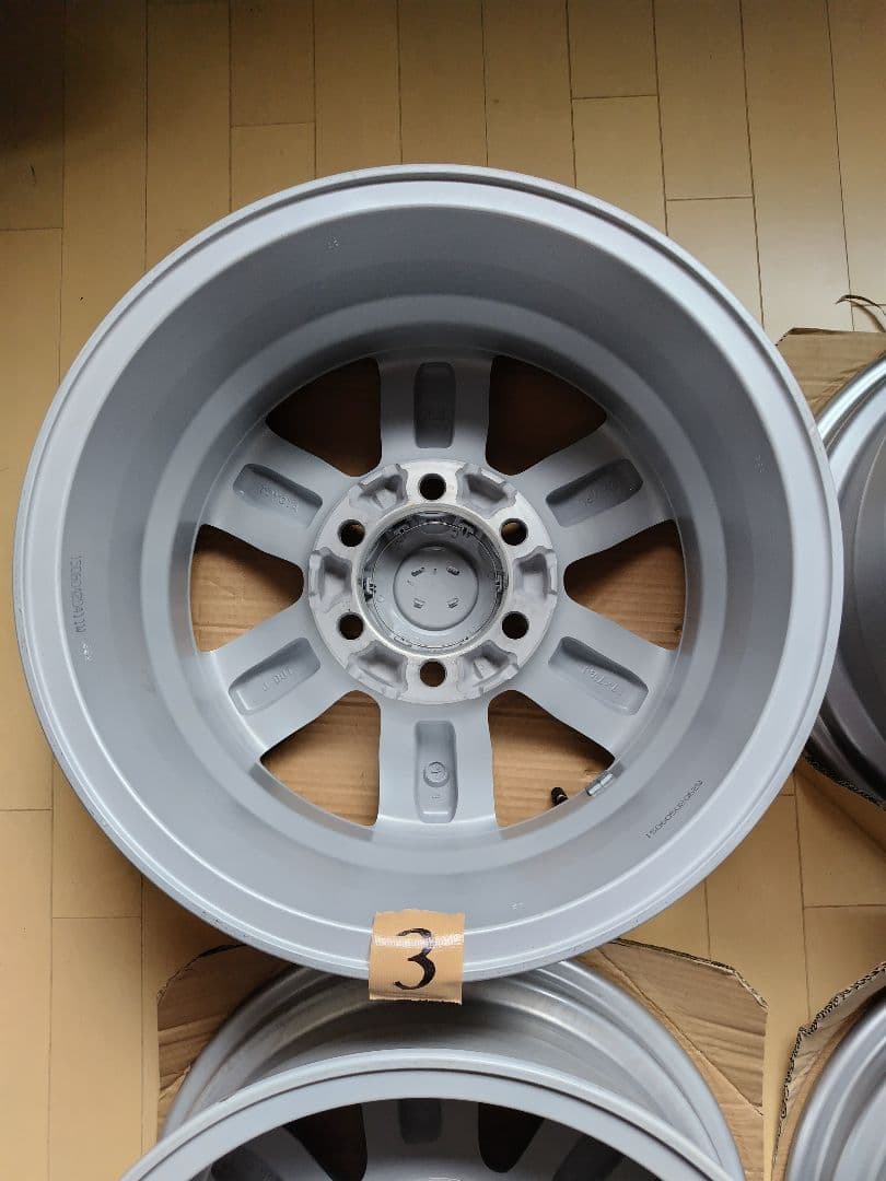 トヨタ プラド純正TOYOTAプラド　純正ホイール　 17×7.5j 4本セット