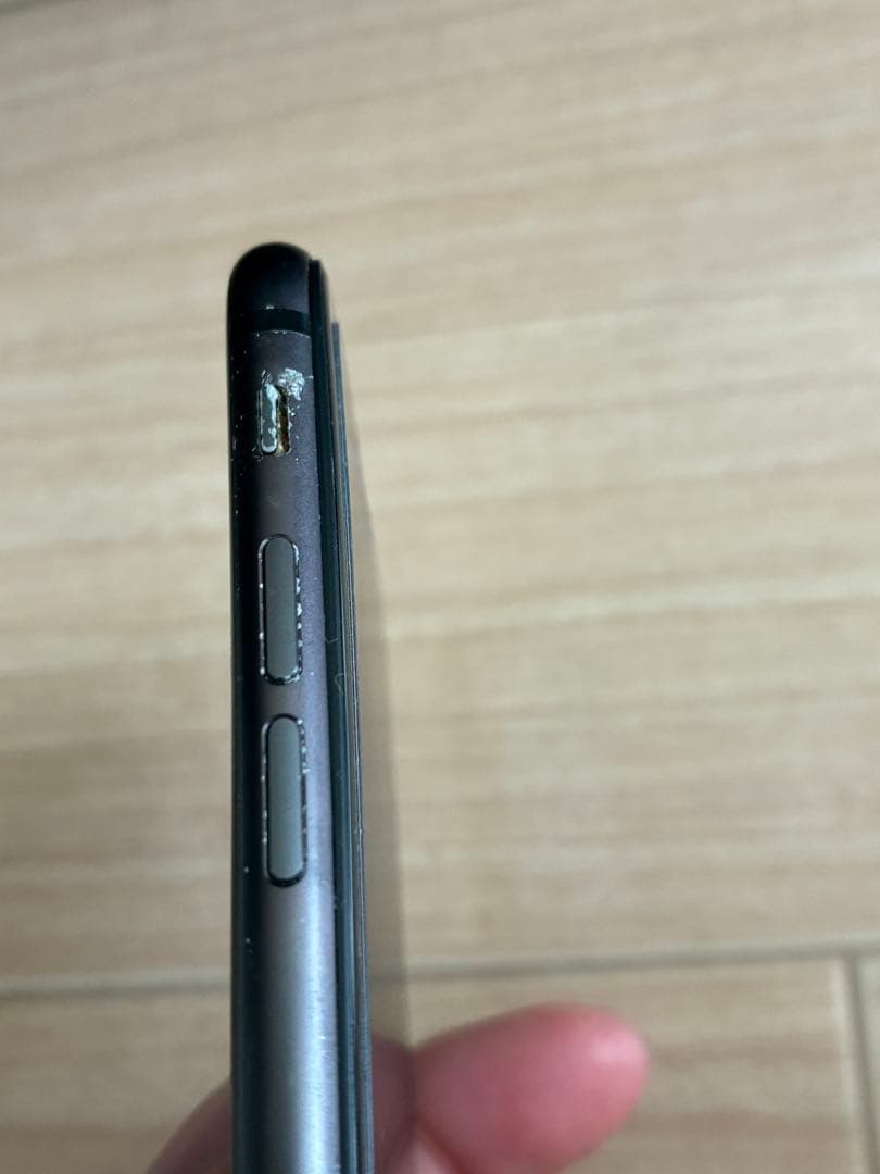 Apple iPhone 8 64GB スペースグレー