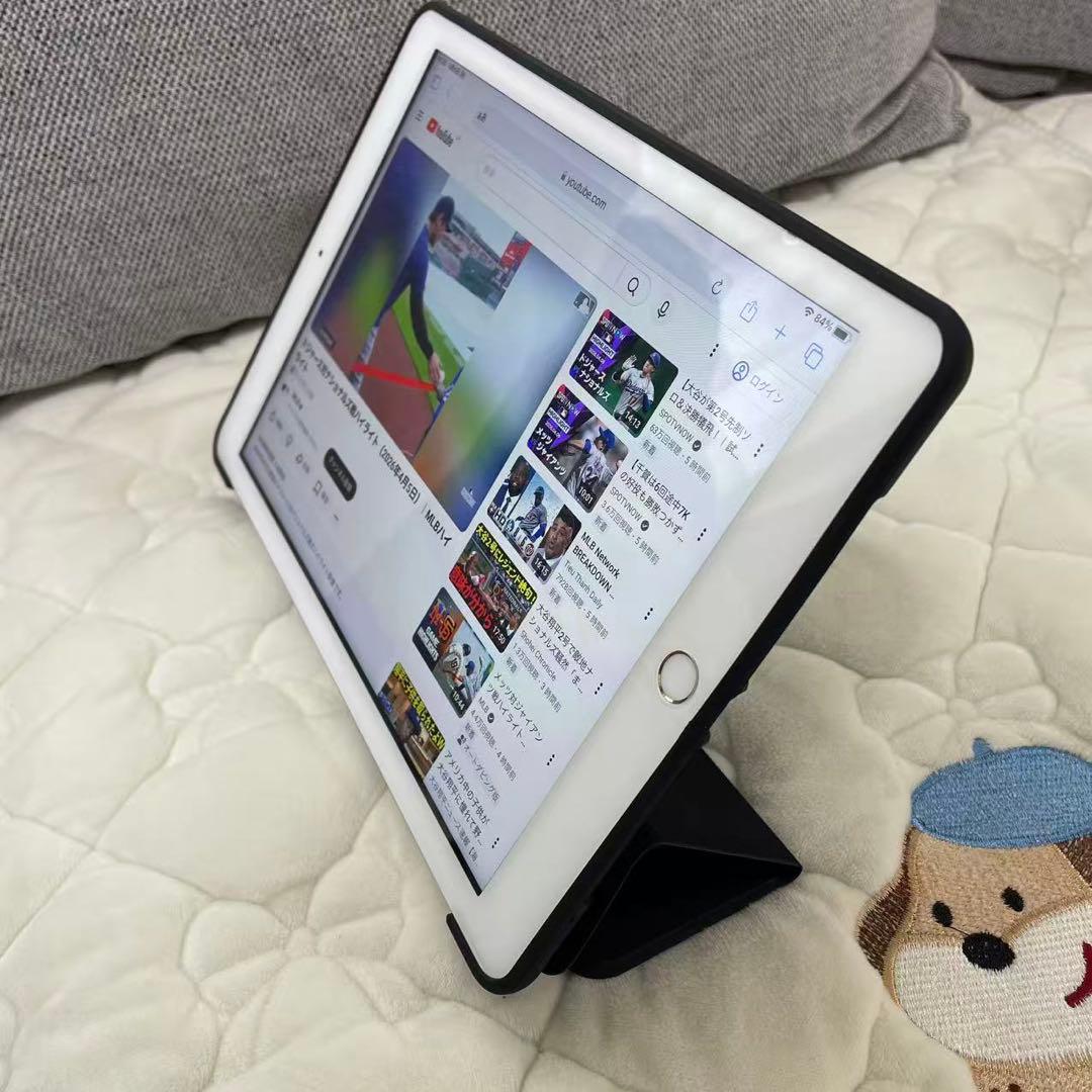 ipad 第5世代 9.7 inch大画面　32GB 大容量　中古品（本体のみ）