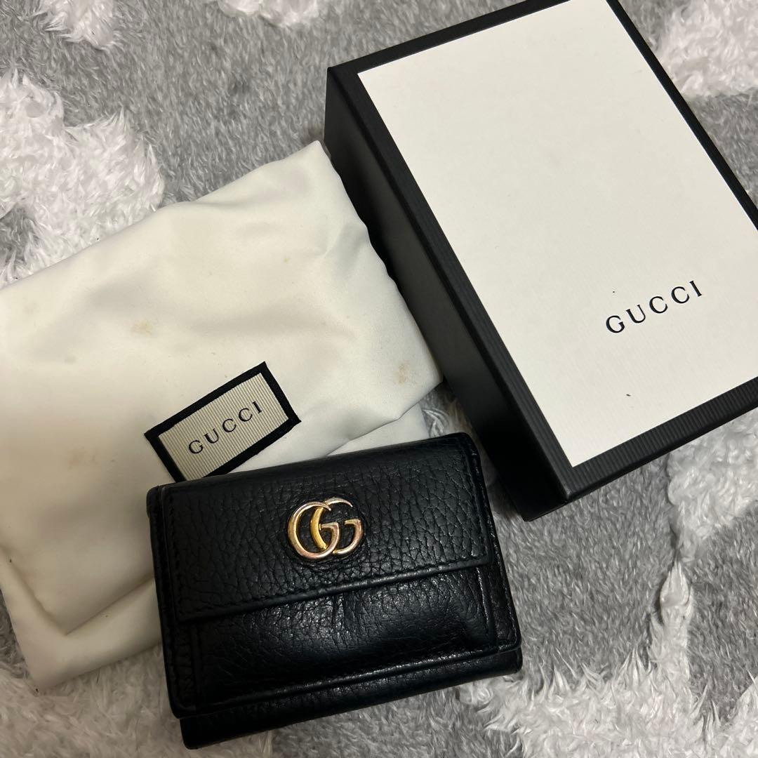 GUCCI ブラックレザー 三つ折り財布箱、袋付き