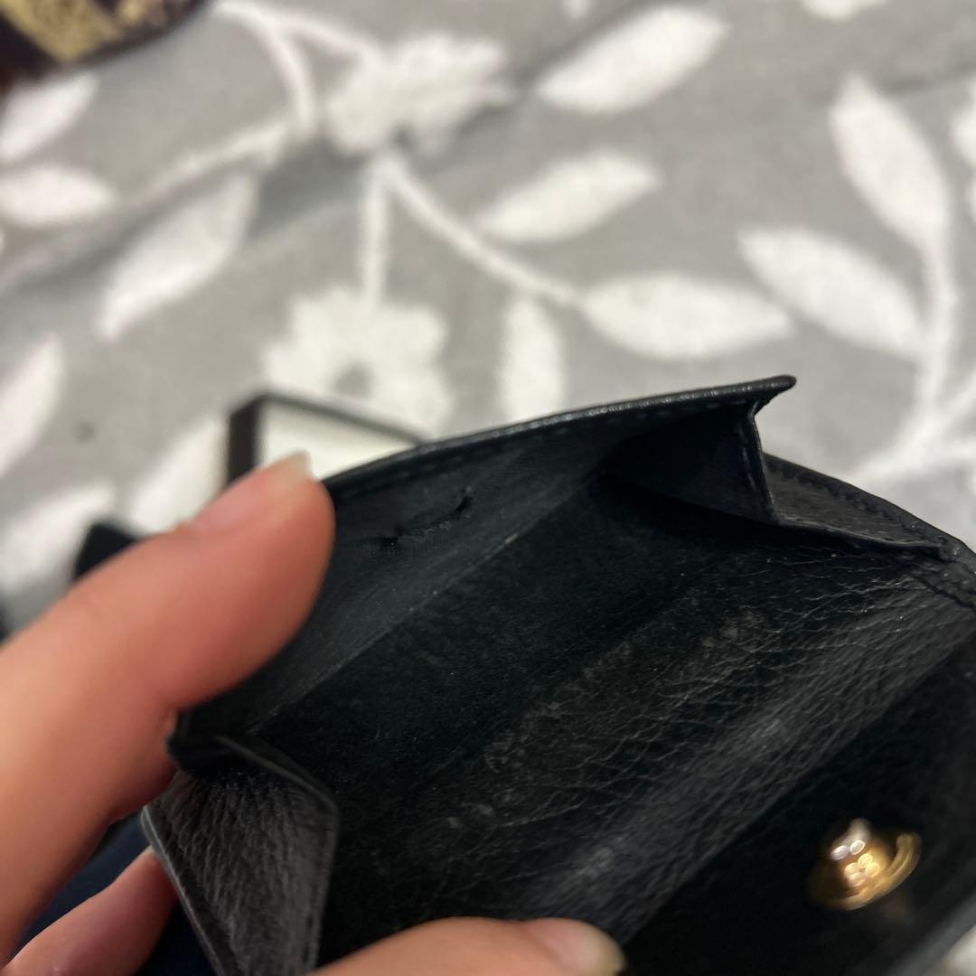 GUCCI ブラックレザー 三つ折り財布箱、袋付き