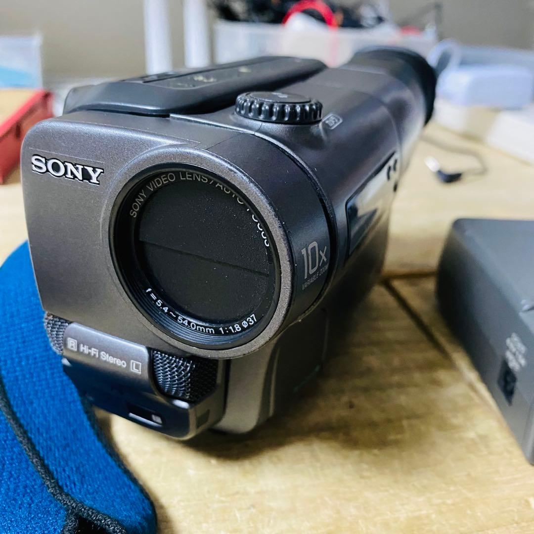 SONY CCD-TR3 ビデオカメラ Hi8 ソニー ハンディカム 8mm