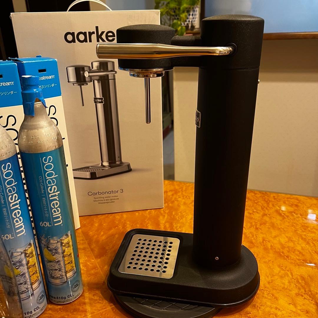新品同様 AARKEカーボネーター3 (MB)満タンガス1〜3選択可、1Lボトル
