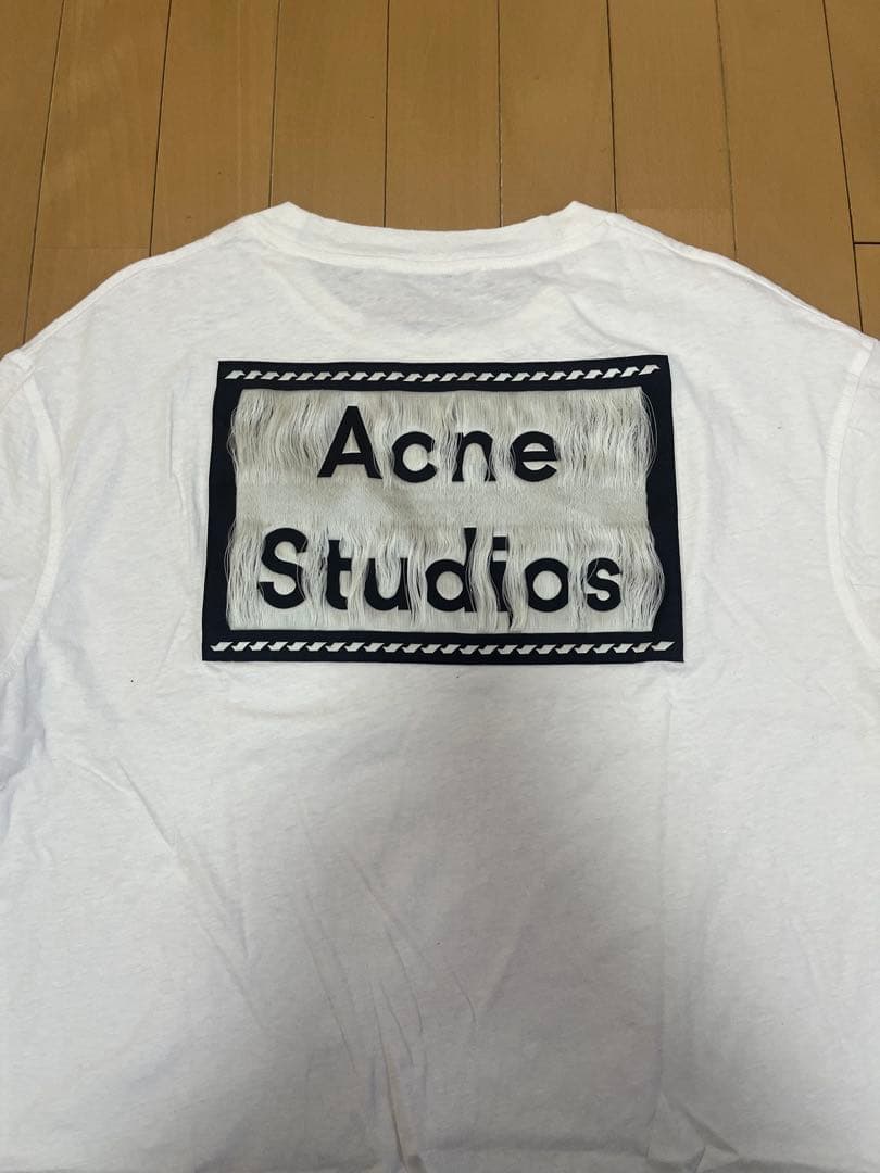 Acne Studios ホワイト Tシャツ FN-WN-TSH000197
