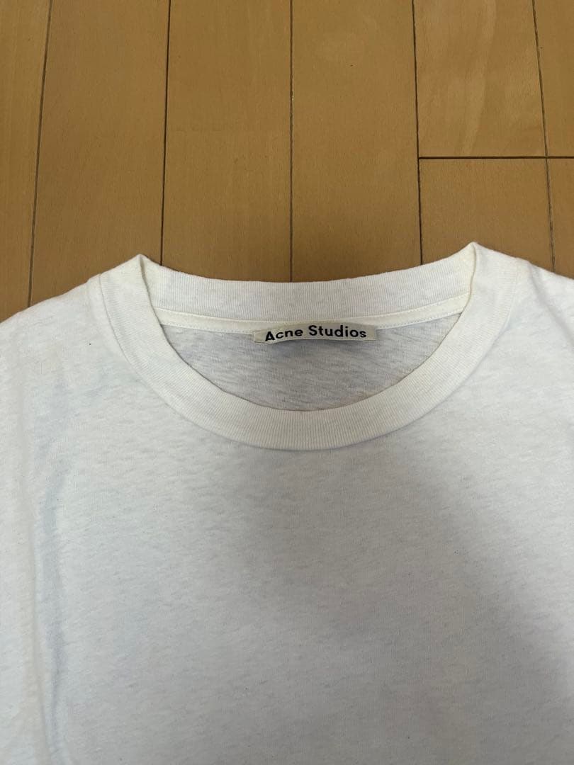 Acne Studios ホワイト Tシャツ FN-WN-TSH000197