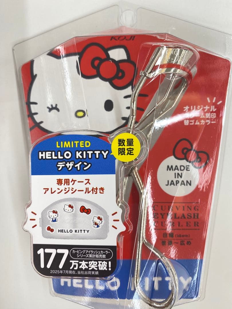 HELLO KITTY コージーカービングアイラッシュカーラー日本製数量限定４個