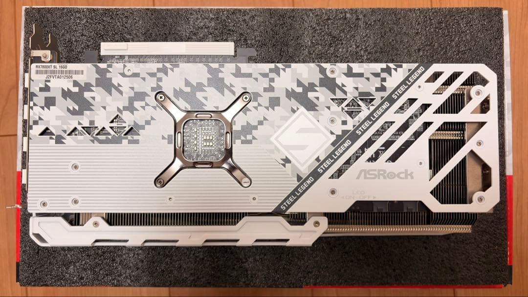 グラフィックボード・グラボ・ビデオカード ASRock Radeon RX 7800 XT 16GB