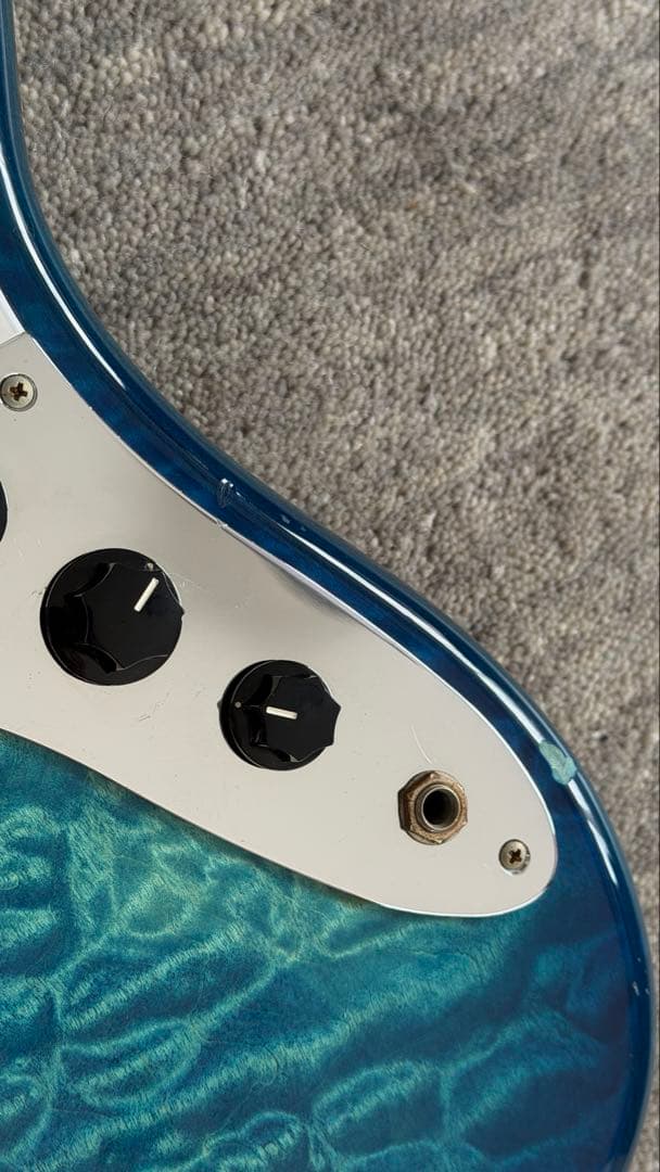 Fender Japan Jazz Bass（2014年製）